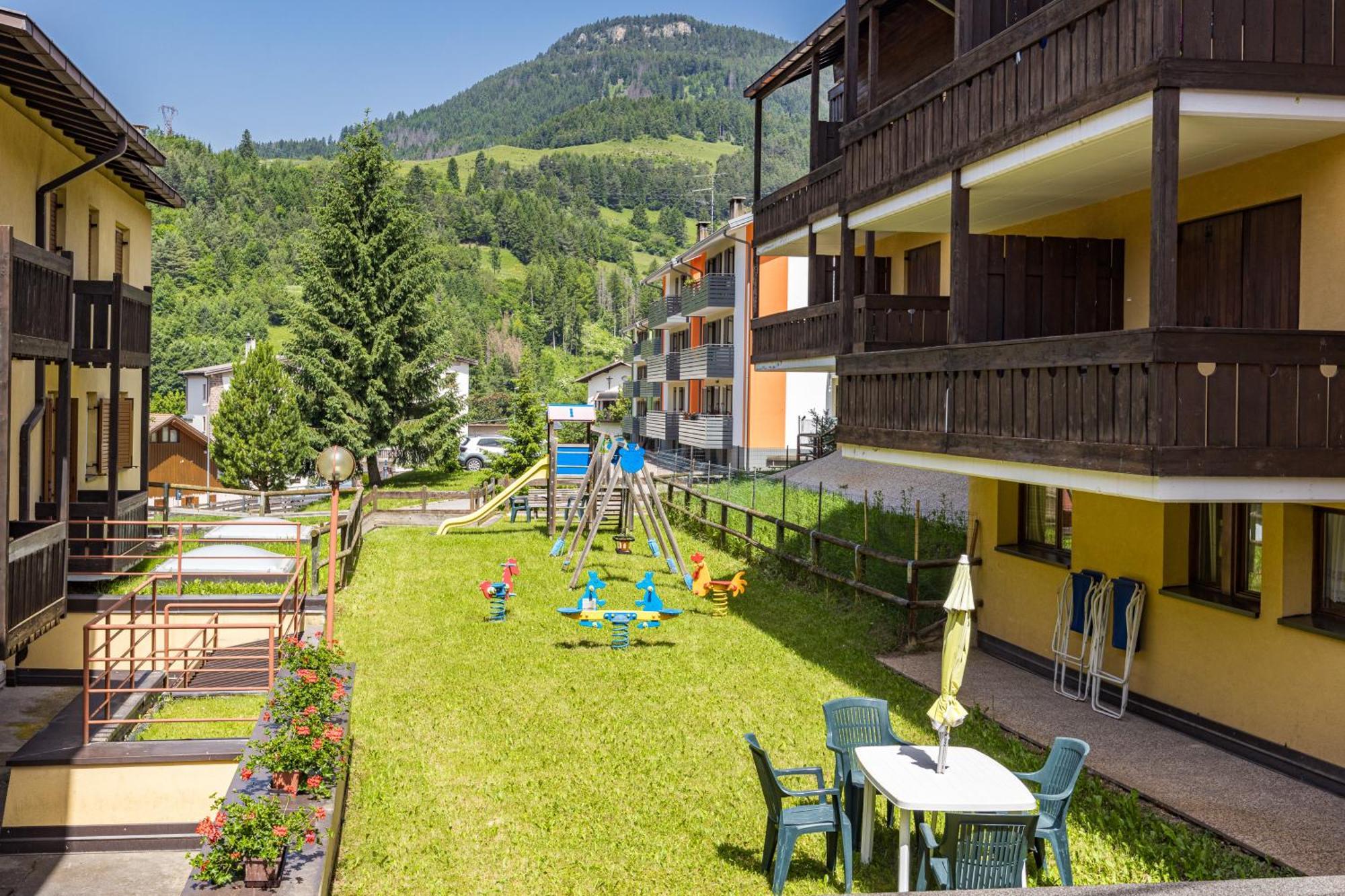 Residence Lagorai Tesero Oda fotoğraf
